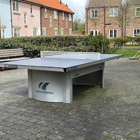 Semesterbostad Trinity House - Part Of The The Bay Village With Pool, Gym And Direct Access, Pub, Restaurant, Tennis And Meadows Walks *